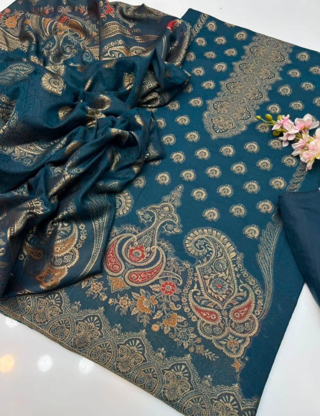 3pc Lawn Jacquard Brosha Dress