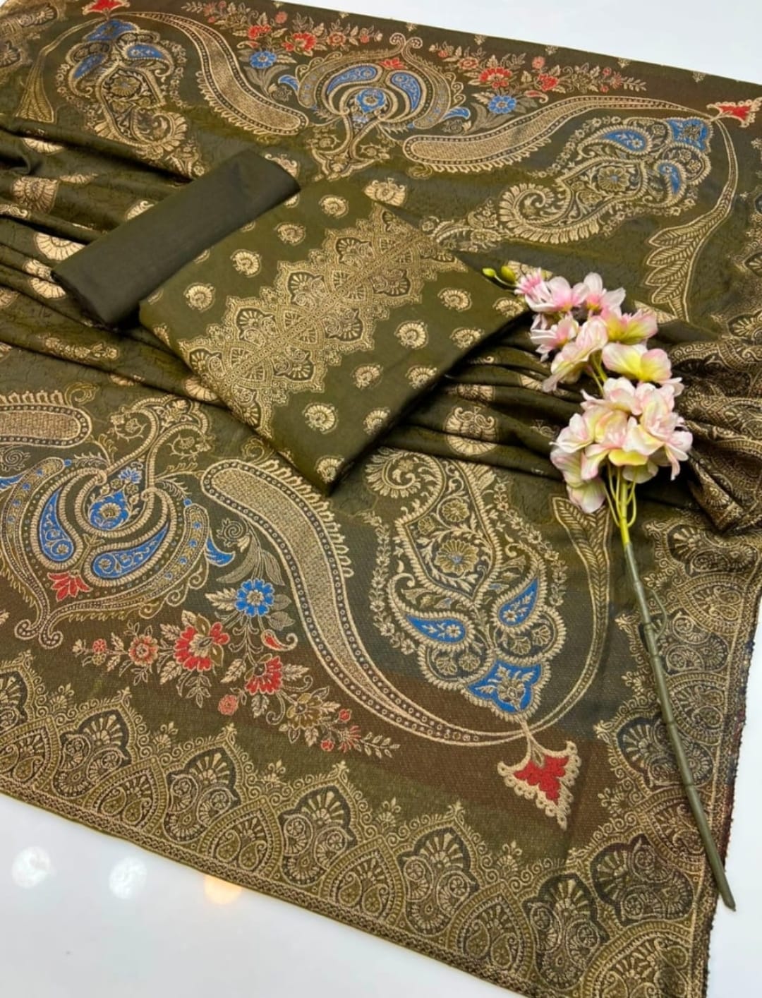 3pc Lawn Jacquard Brosha Dress